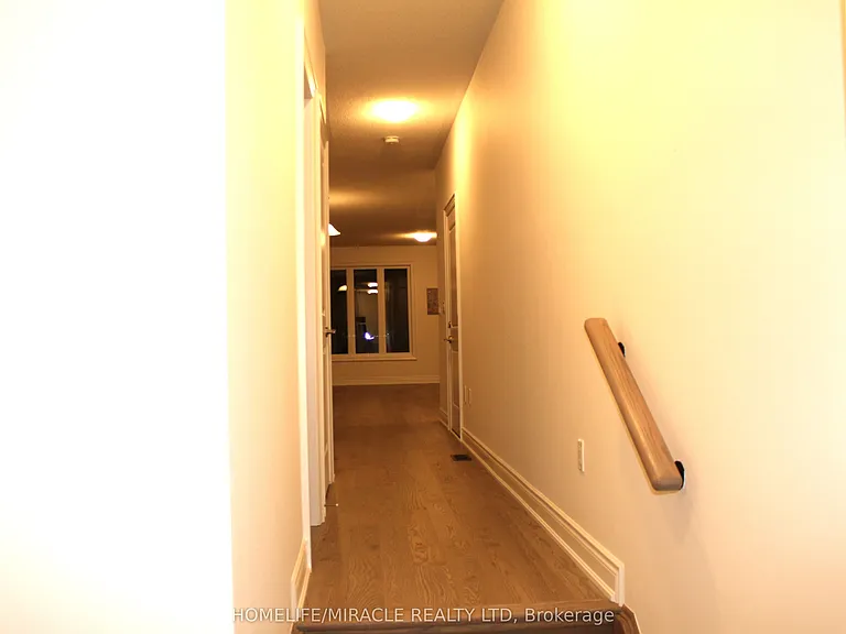 94 Bermondsey Way — Photo 3
