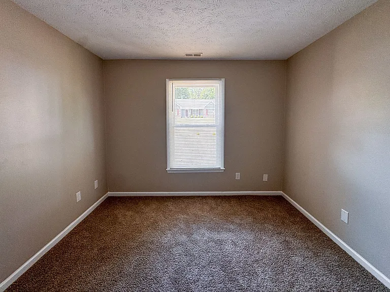 471 Brandermill Rd — Photo 13