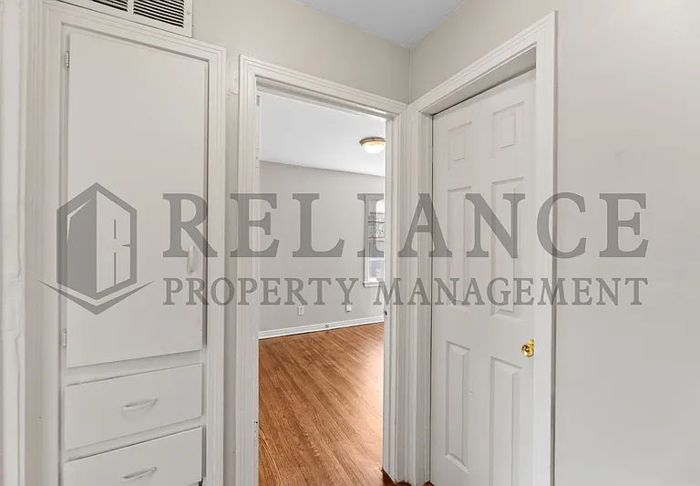 2237 N Erie Ave — Photo 21