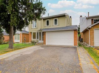 46 Wintermute Blvd, Toronto, ON M1W 3M6