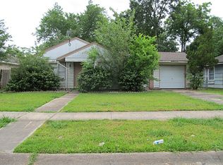 1116 Lafferty Rd, Pasadena, TX 77502