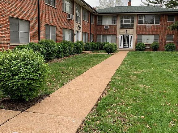 3rd image of 8425 Atherton Dr