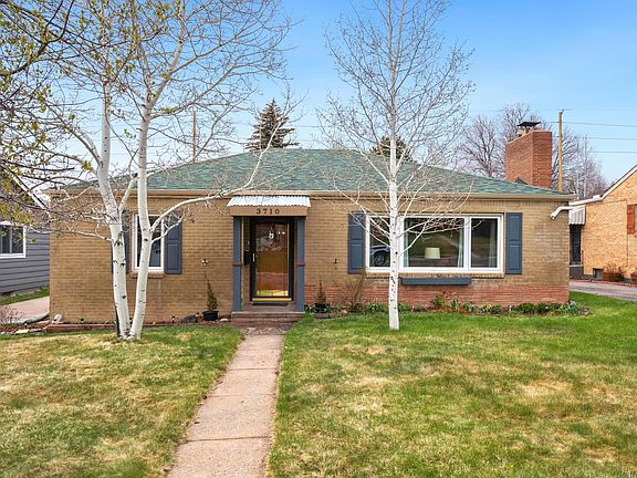 Front of all brick home