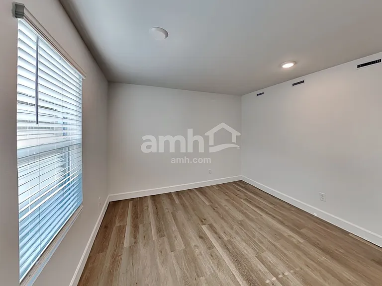 7930 Escolta Ct — Photo 19
