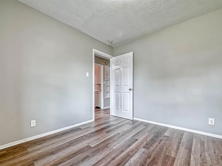 5606 Elm Springs Dr — Photo 20