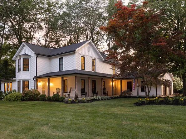 7435 Bevelhymer Rd, New Albany, OH 43054