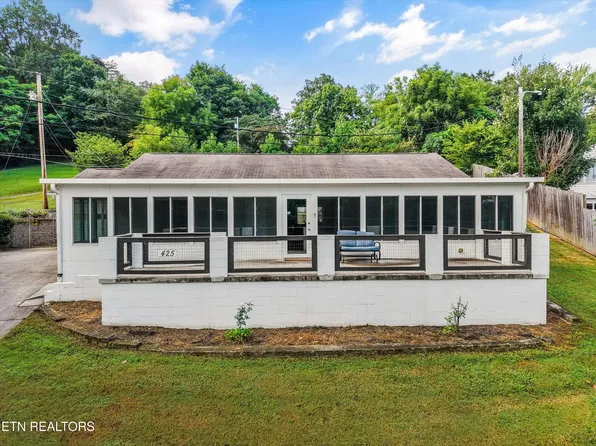 425 E Church St, Kingston, TN 37763