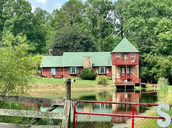 638 Justus Mine Rd, Stearns, KY 42647