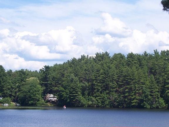 4th image of 18 Ford Ln
