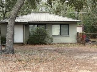 23 5th Ave, Shalimar, FL 32579