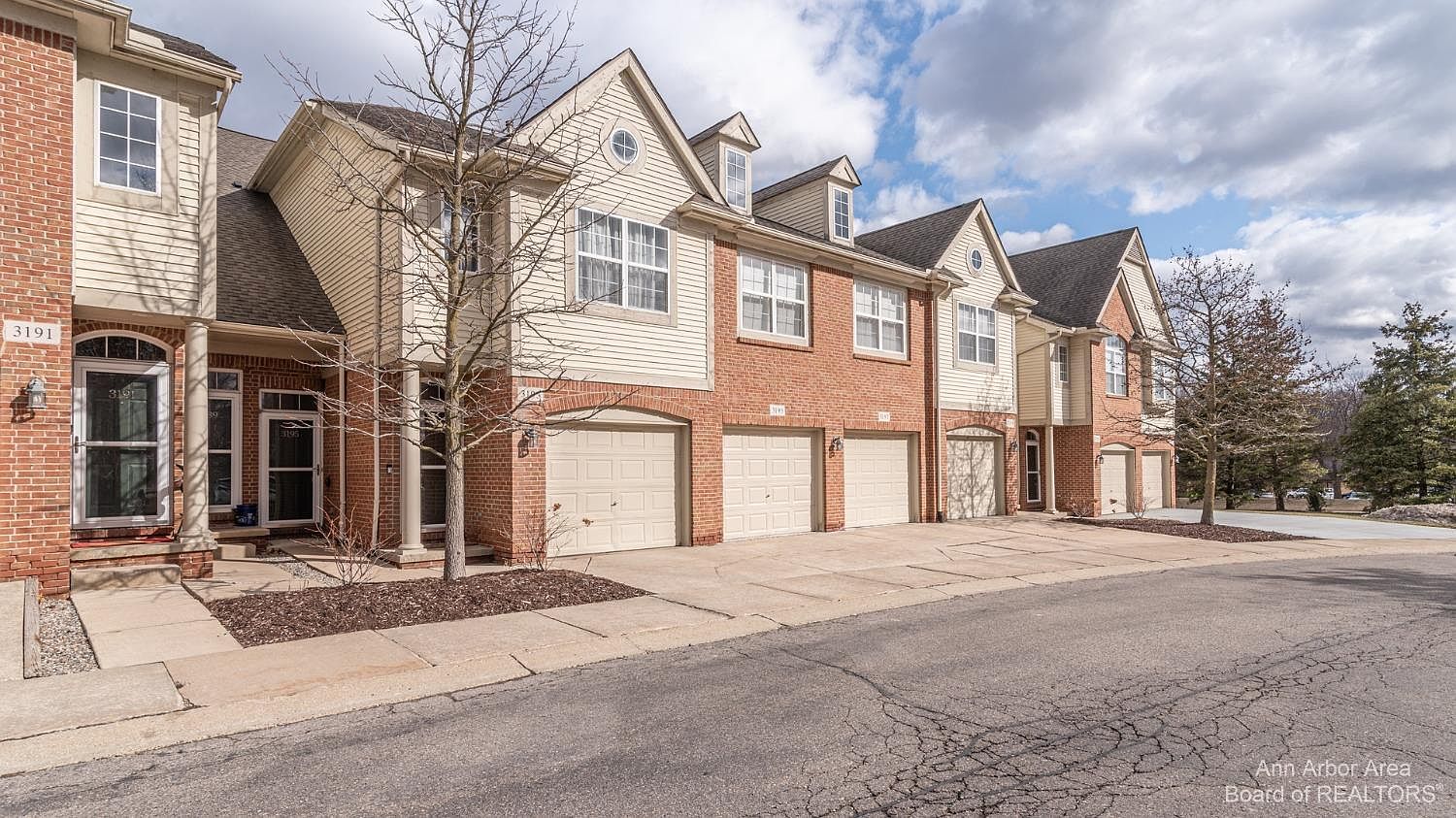 3195 Asher Rd, Ann Arbor, MI 48104 Zillow