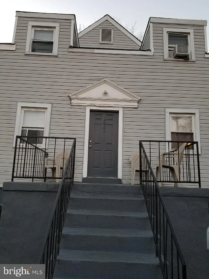 1018 58th Ave photo 1