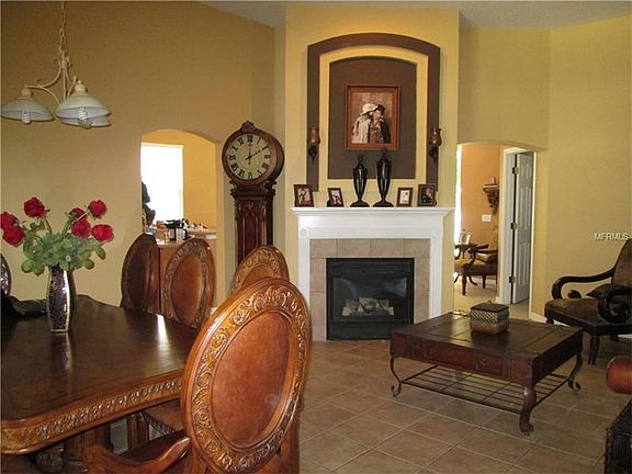 2nd image of 9748 Myrtle Creek Ln