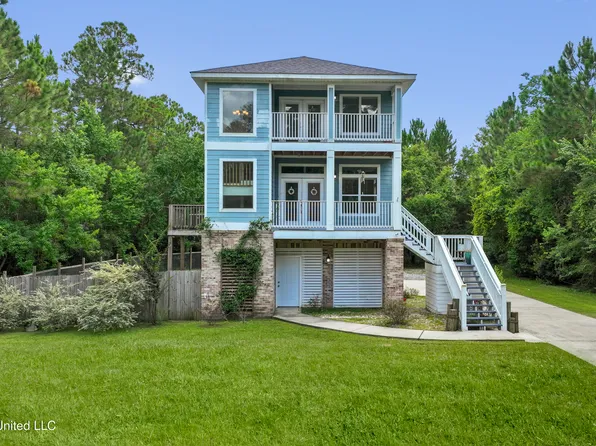 15405 Needle St, Biloxi, MS 39532