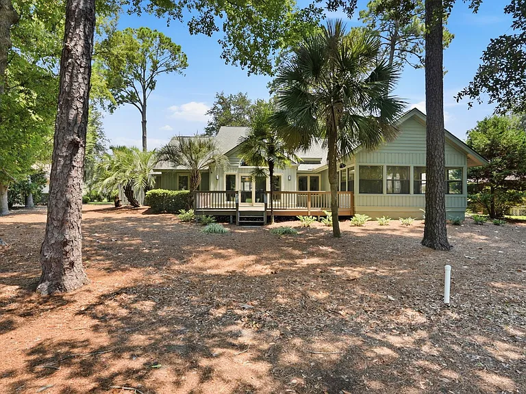 5 Fairlawn Ct — Photo 4