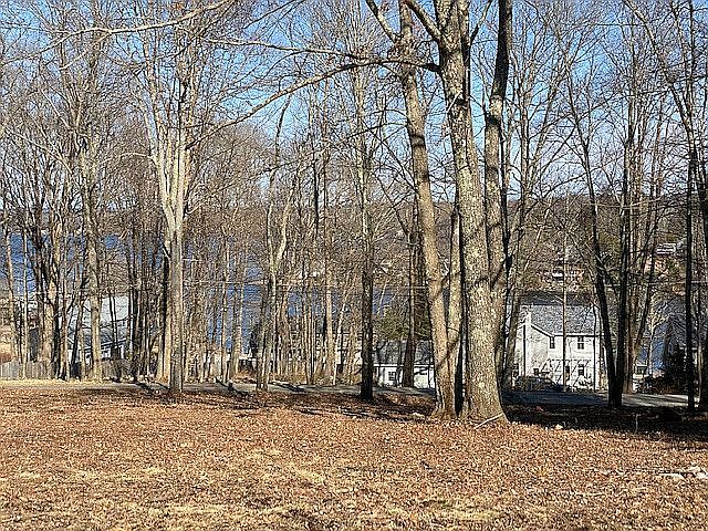 Partial Bantam Lake views.