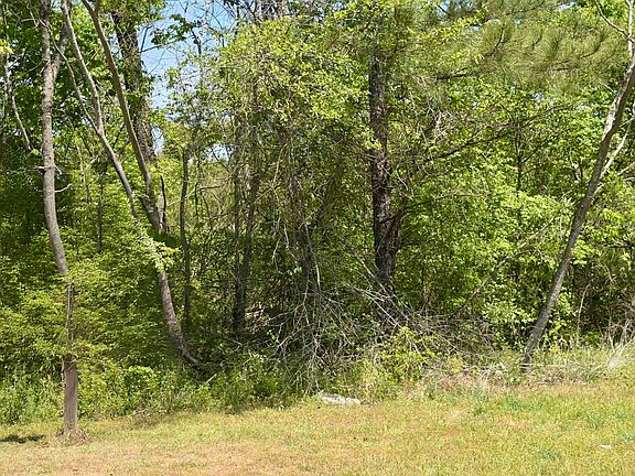 4th image of 2111 Decatur Hwy #0