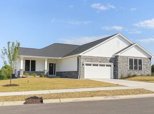 8565 83rd St, Pleasant Prairie, WI 53158