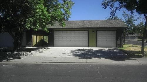 1st image of 2519 Plantation Pl