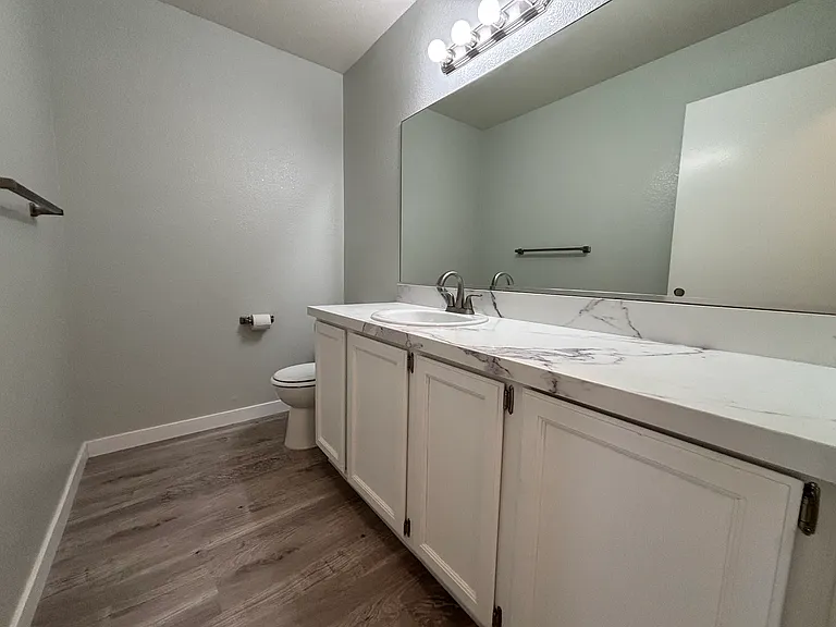 8420 Aspenbrook Ave — Photo 11