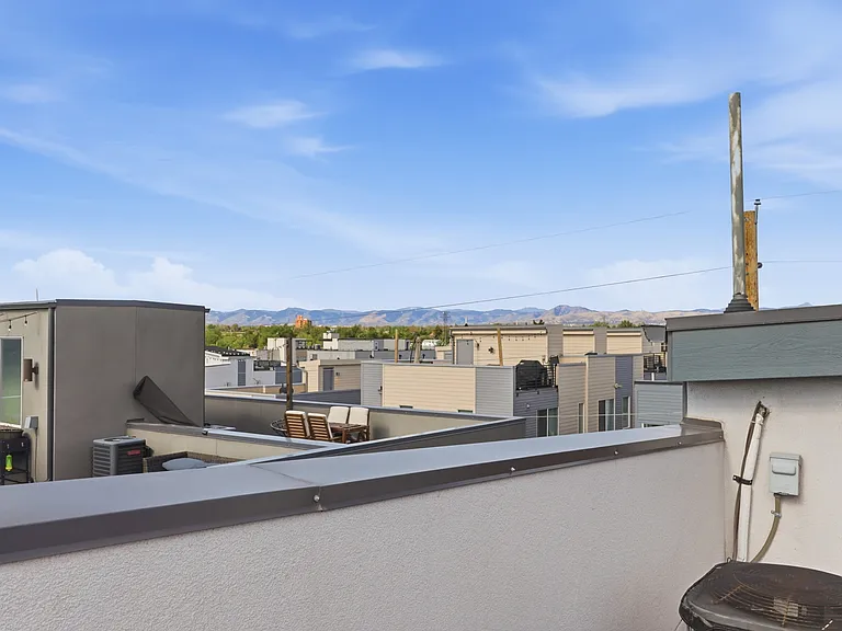 1295 Osceola St #1 — Photo 24