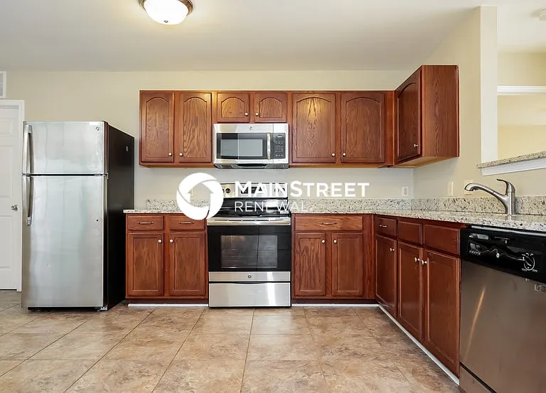 4179 Lakewood Glen Dr — Photo 8