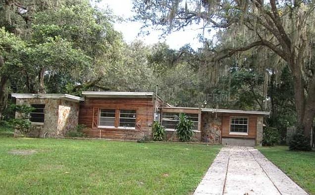 1st image of 2401 Willow Ave