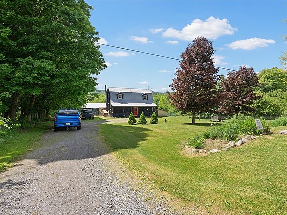 3rd image of 362 Lafayette Rd
