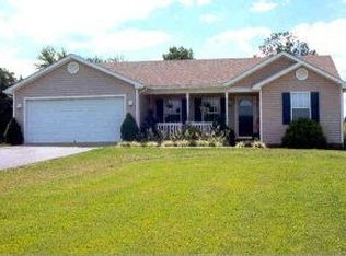 329 Springhurst Dr, Berea, KY 40403