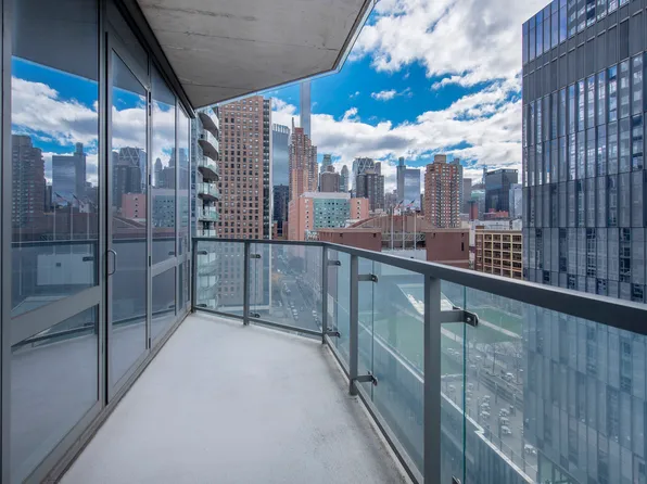 10 West End Avenue image 2 of 10