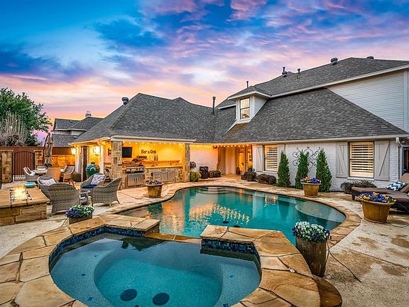 2nd image of 405 Bridlewood S