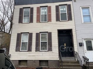 545 3rd St APT 2, Albany, NY 12206