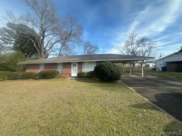 203 Lee St, Wetumpka, AL 36092