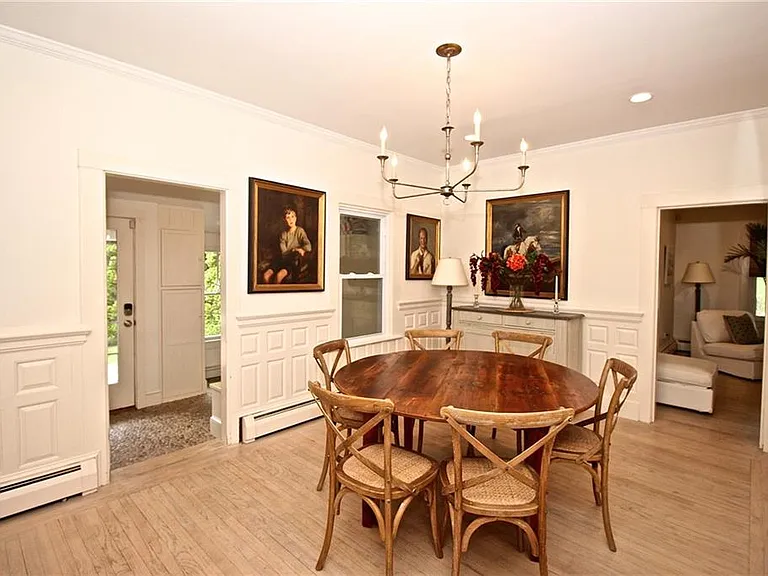 215 Coggeshall Ave — Photo 39