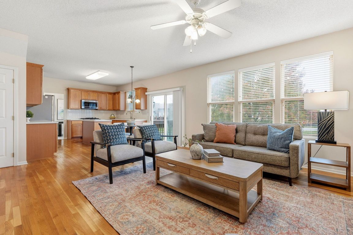 next background image