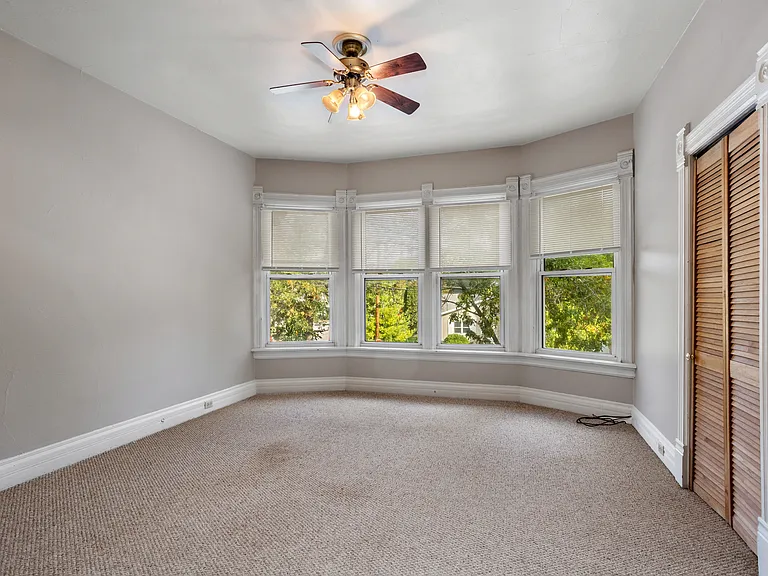 1303 Waugoo Ave #UPPER — Photo 7