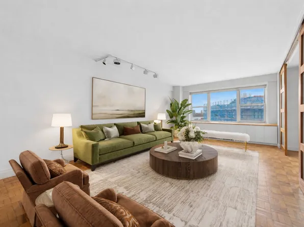 14 Horatio Street image 1 of 14