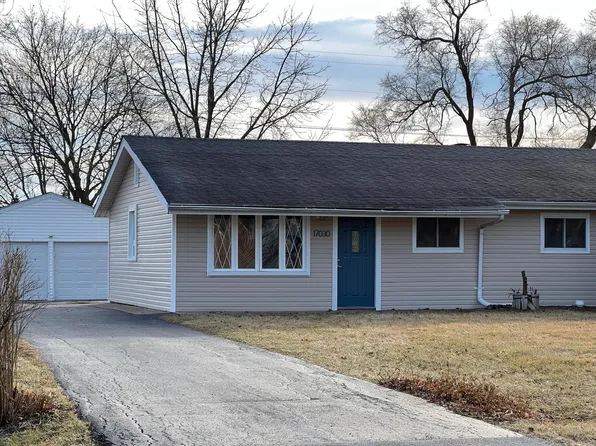 17030 Robinhood Dr, Orland Park, IL 60462