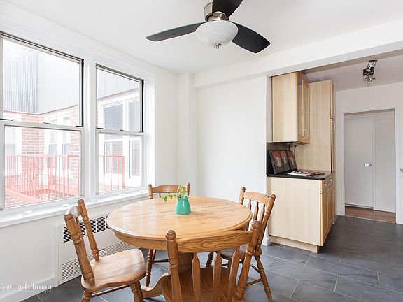 4th image of 525 Ocean Pkwy APT 6K