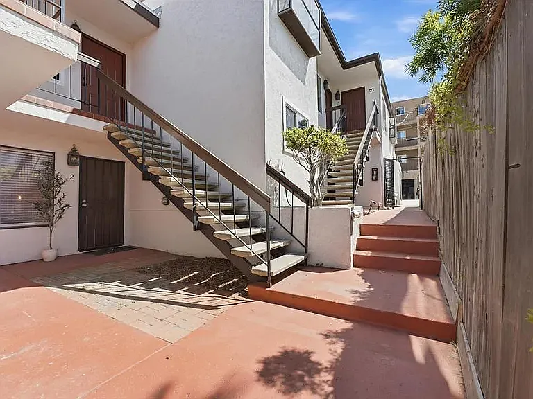 4355 Rialto St #7 — Photo 18