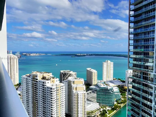 475 Brickell Ave APT 4409, Miami, FL 33131
