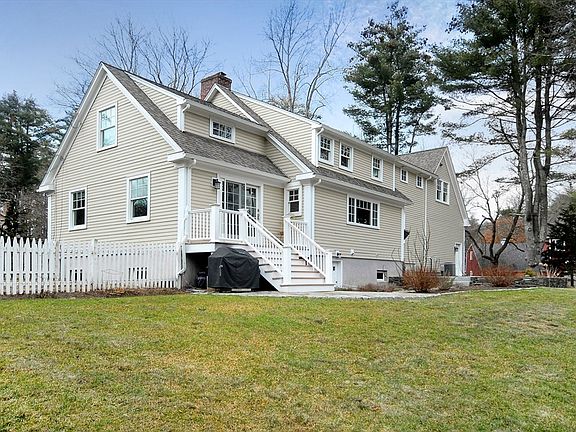 4th image of 14 Gerry Dr