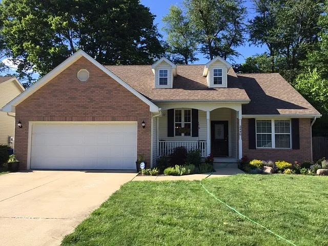 2440 Huber Ln photo 1