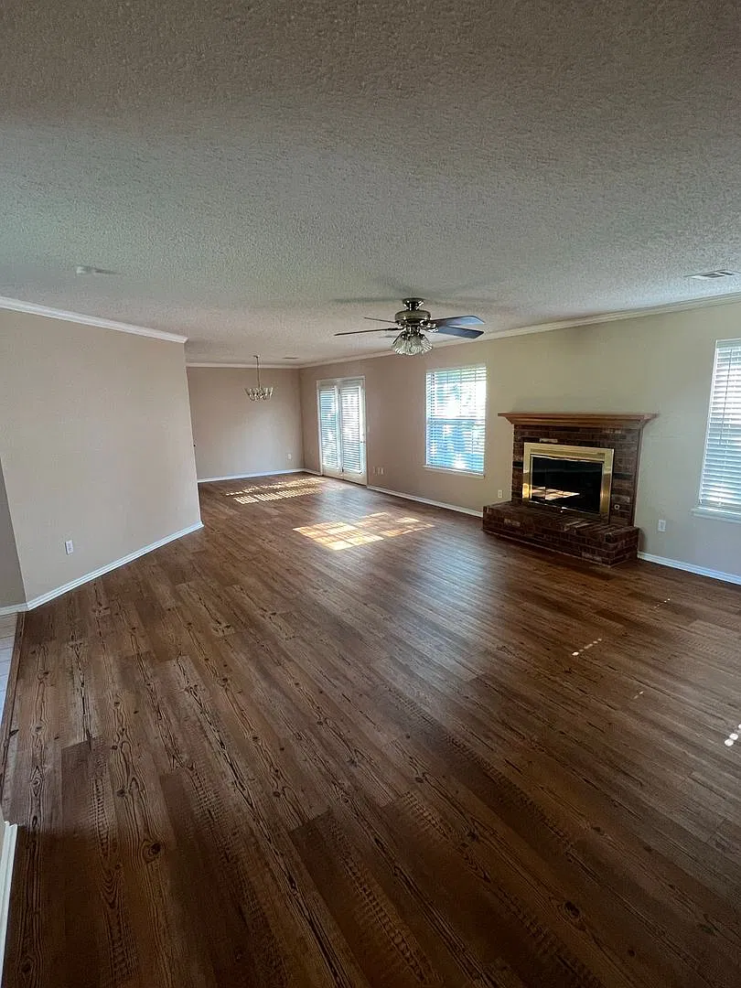 134.1 - 1307 N. Jardot — Photo 3