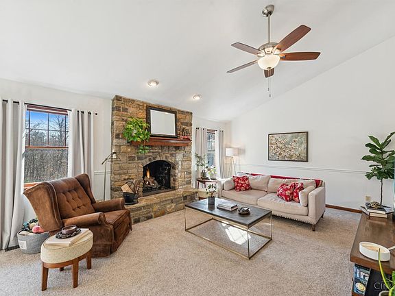 4th image of 3274 Cherryview Ct