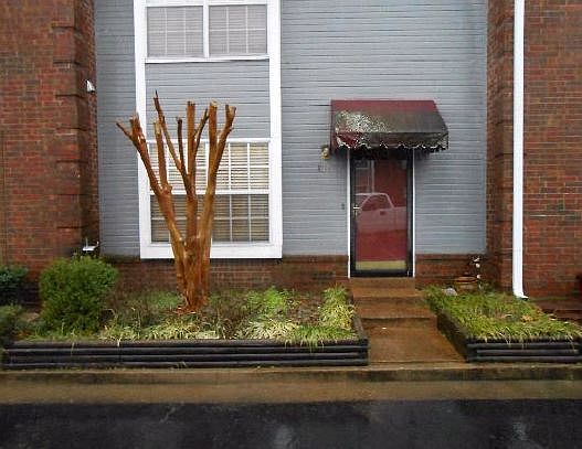 1st image of 8041 Creekwood Cir W