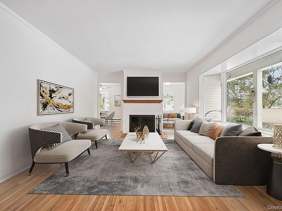 3rd image of 33 Overlook Road