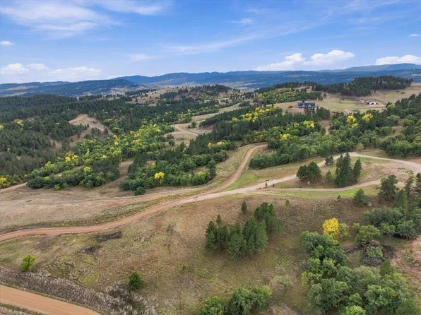 27 Ponderosa Pass Rd, Whitewood, SD 57793