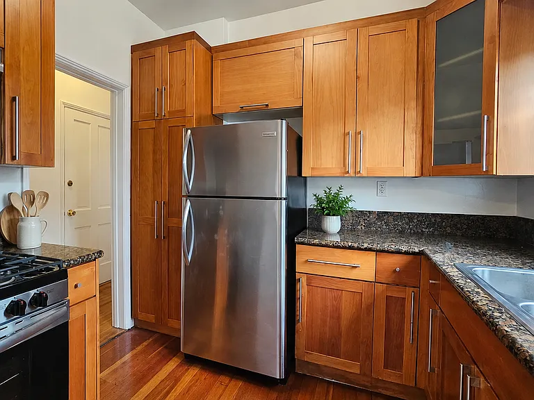 6125 Orange St #101 — Photo 3