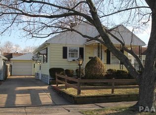 2602 W Laura Ave, West Peoria, IL 61604